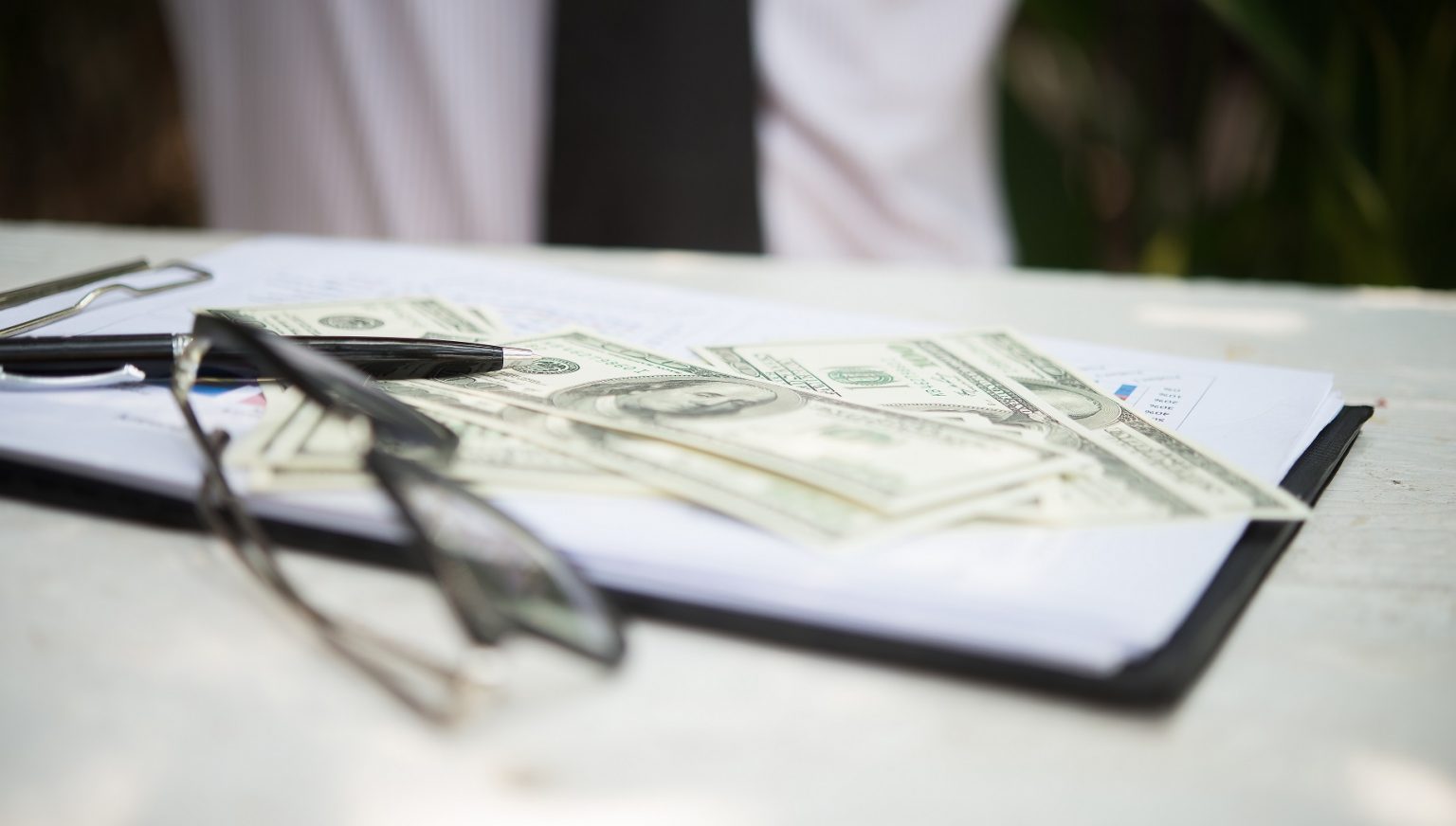 How to Get a Free or Nearly Free Divorce in Michigan?